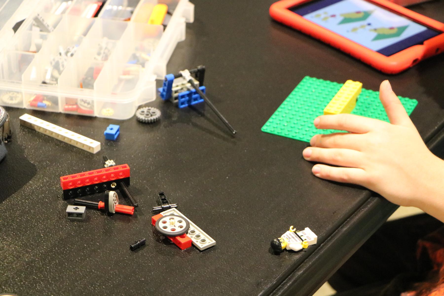 Lego: Golden Age of Gaming